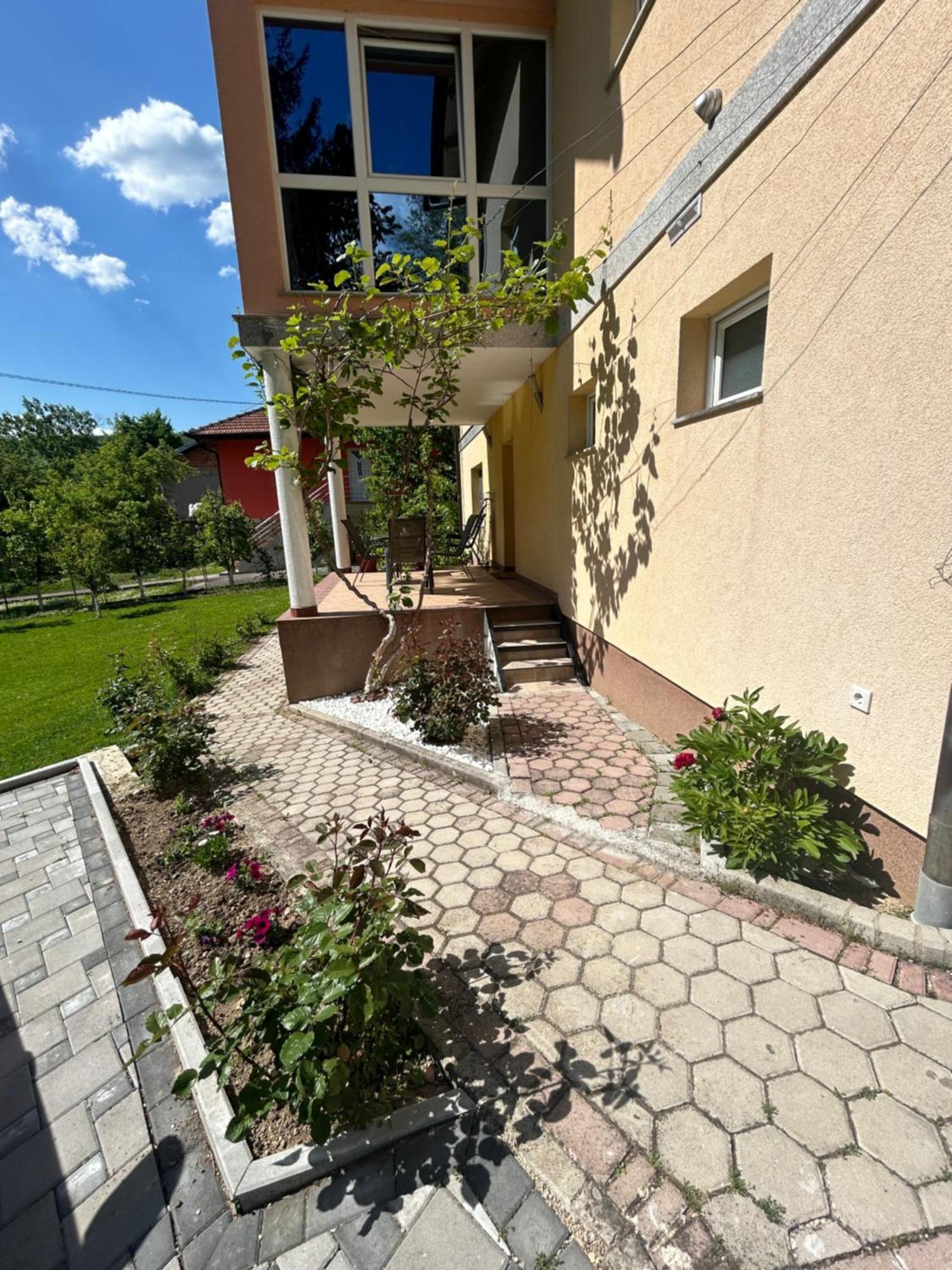 Apartman D&D Яйце Екстер'єр фото